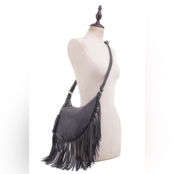 Fringe Crossbody bag - Picture 1 of 3